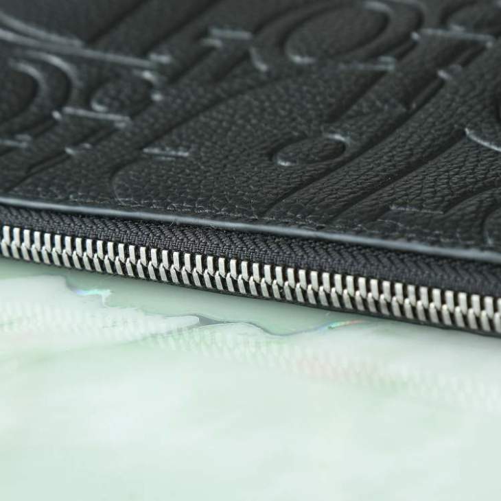 Picture of Dior Wallets _SKUfw239334513fw